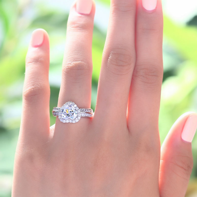 2 Carat Heart Cut Created Diamond 925 Sterling Silver Wedding Anniversary Ring