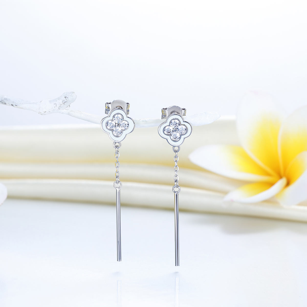 Elegant Solid 925 Sterling Silver Earrings Dangle Flowers Created Diamonds