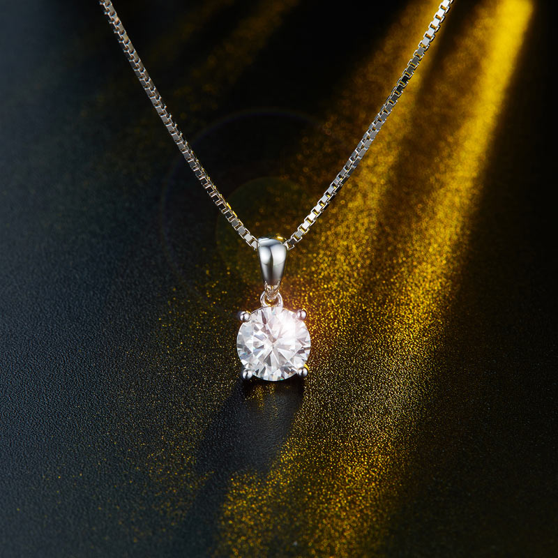 1 Carat Moissanite Diamond Pendant Necklace 925 Sterling Silver