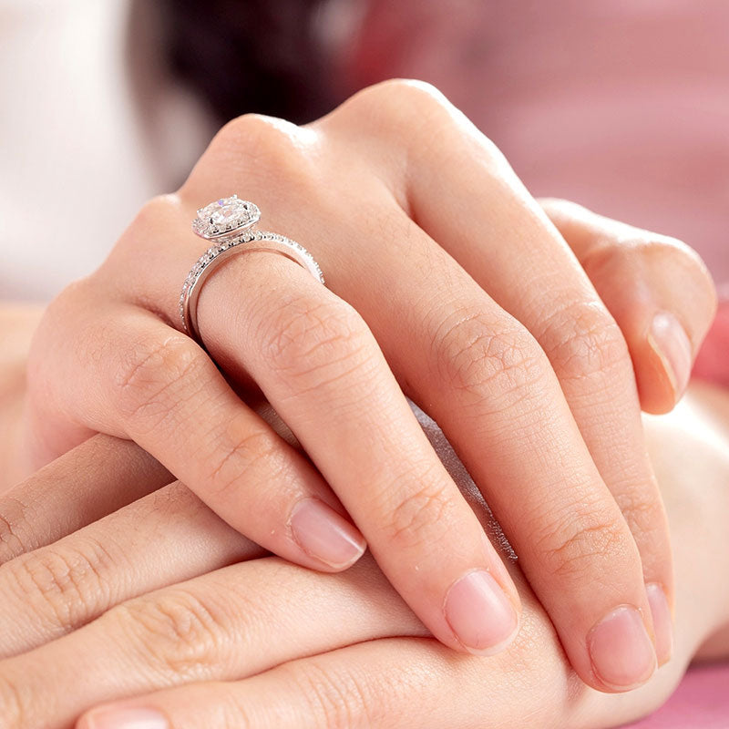 Cushion Cut 1 Carat Moissanite Diamond  Ring Set (1 pcs / 2 pcs) 925 Sterling Silver