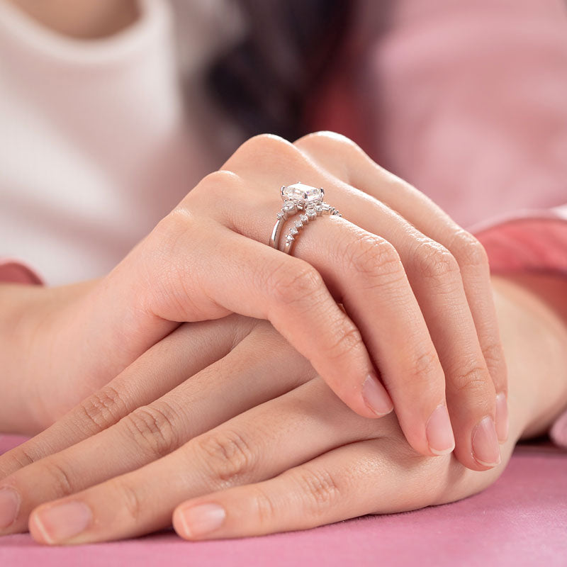 2 Carat Emerald Cut Moissanite Diamond  Ring Set ( 2 pcs) 925 Sterling Silver