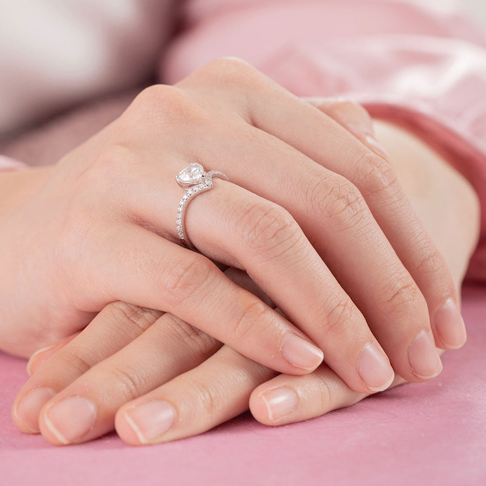 Heart 1 Carat Moissanite Diamond Ring Engagement 925 Sterling Silver