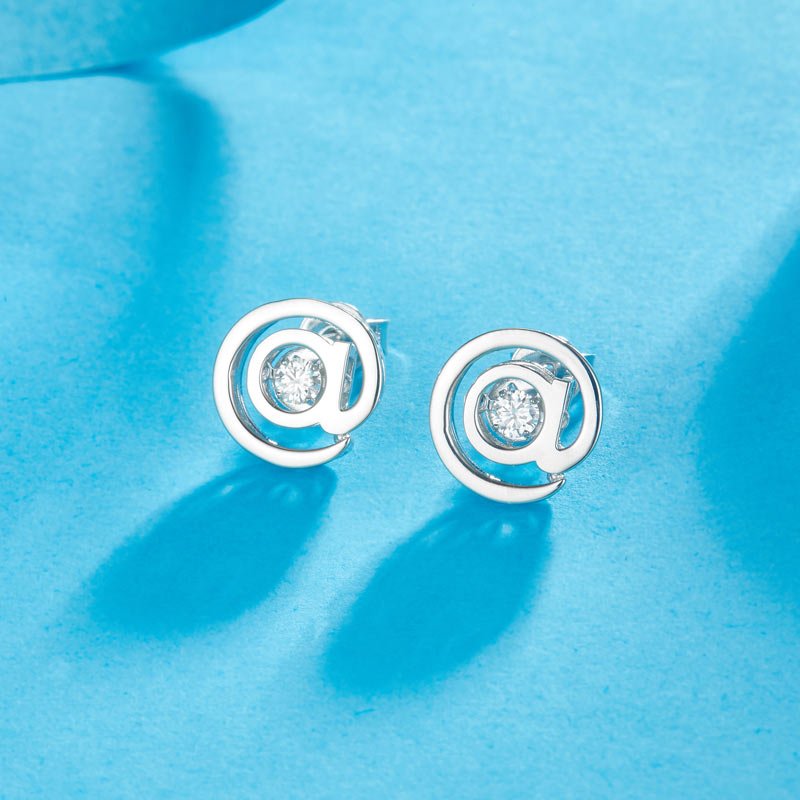 @ Stud Moissanite Diamond Dancing Stone Earring (1 Piece) Unisex 925 Sterling Silver