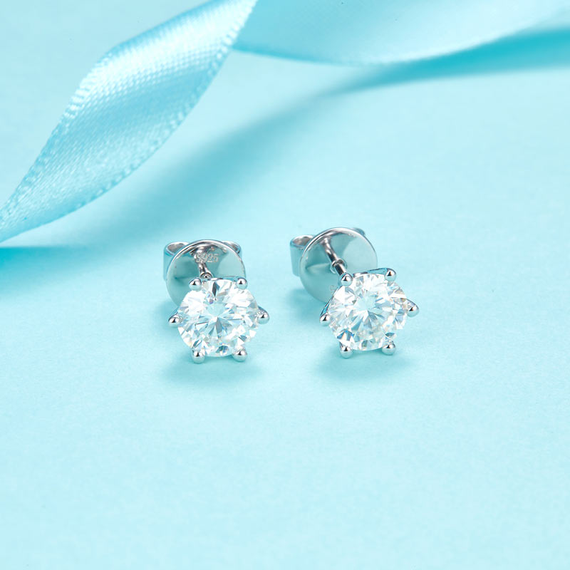1 Carat Moissanite Diamond 6 Claws Stud Earrings 925 Sterling Silver