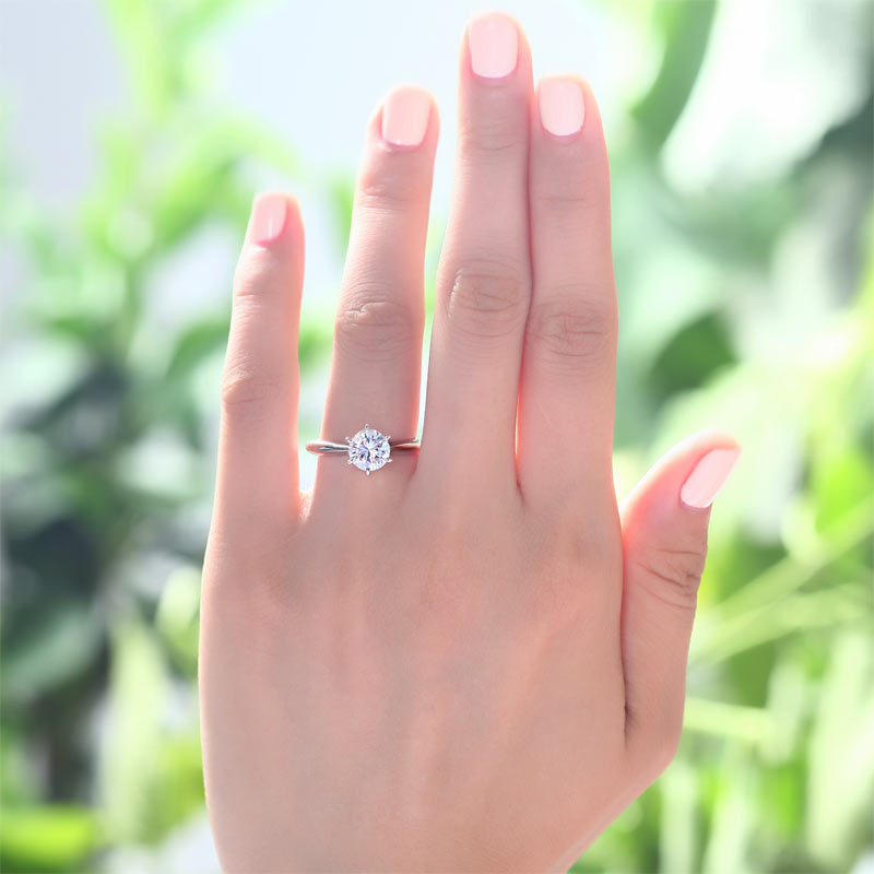 1 Carat Created Diamond Engagement Ring 925 Sterling Silver Classic 6 Claws