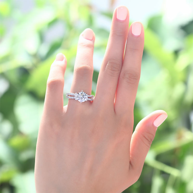 2 Carat Created Diamond Solid 925 Sterling Silver Wedding Engagement Ring