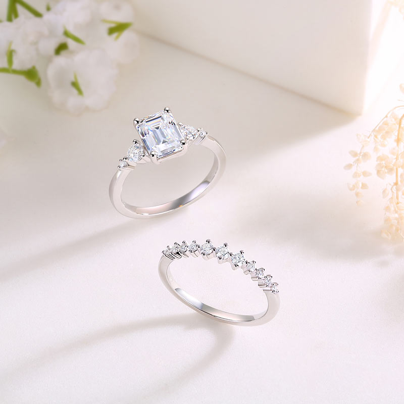 2 Carat Emerald Cut Moissanite Diamond  Ring Set ( 2 pcs) 925 Sterling Silver